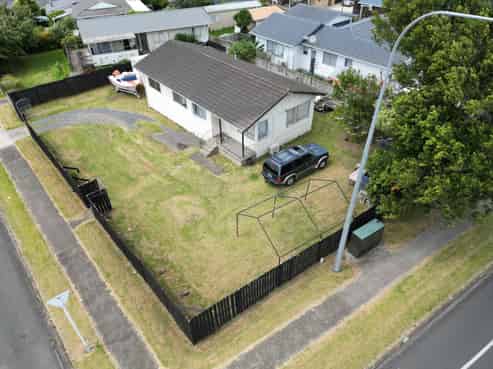 1 Becker Drive, Weymouth