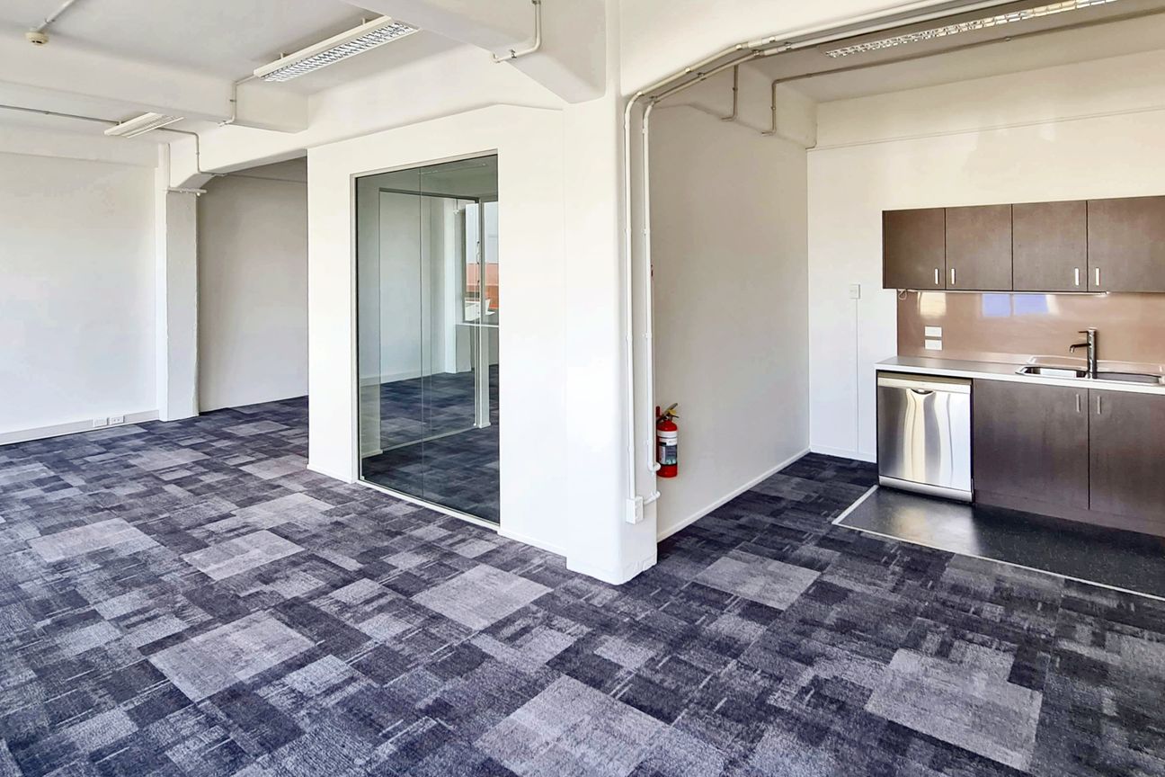 Prime Office Space Available Now! – pohled 3