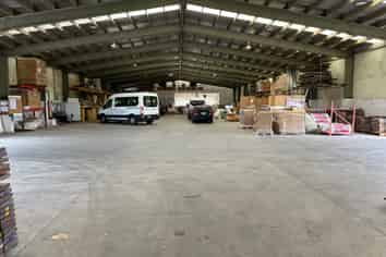 Large Waiwhakaiho Warehouse