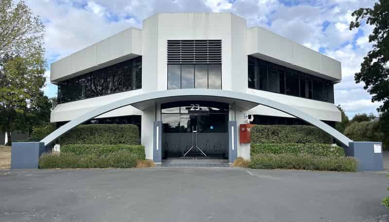 23 Sir William Pickering Drive, Burnside