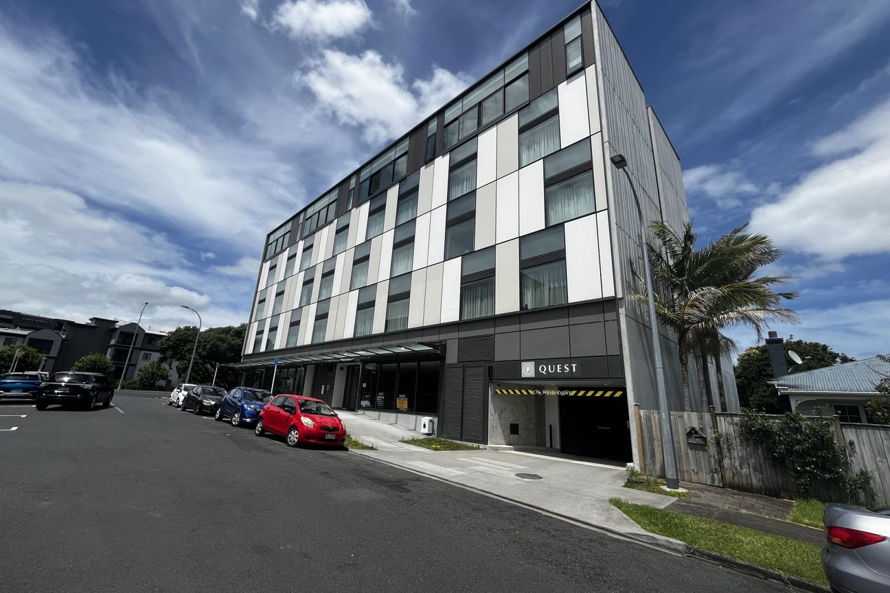 Strategic office location - Vista 5