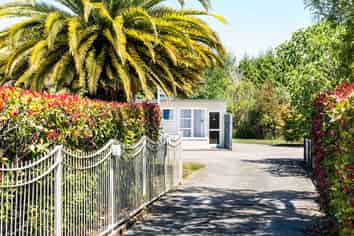 Exceptional Freehold Land Opportunity