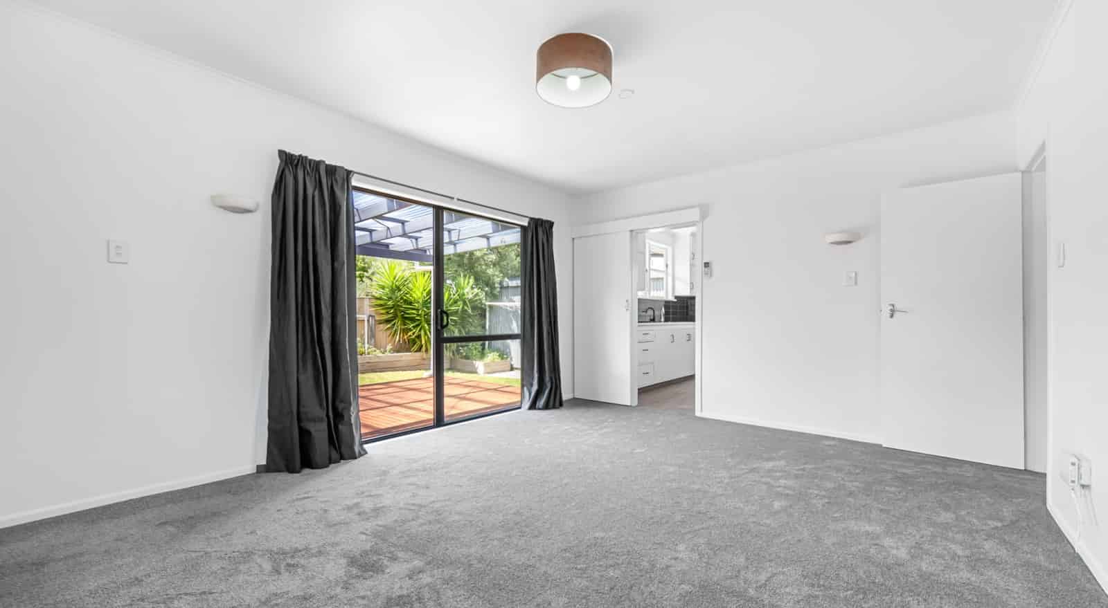 30 Benge Cresecent, Clouston Park, Upper Hutt City For Sale