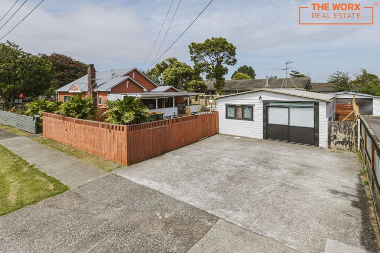 37 Rosella Road Mangere East Manukau City For Sale