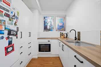 2/32 William Street, Hataitai