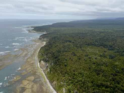 925 Main Coast Road, Tuatapere