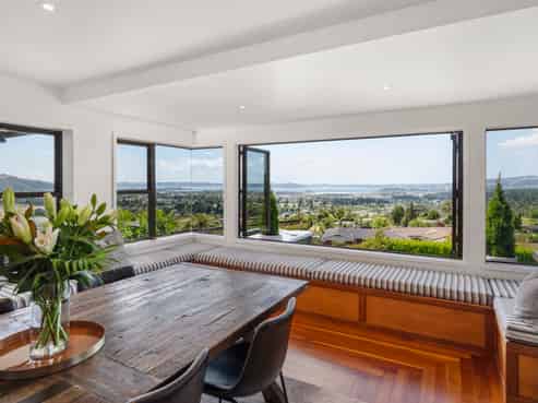 8 French Place, Tihiotonga