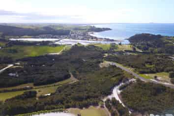 120 Stratford Drive, Cable Bay