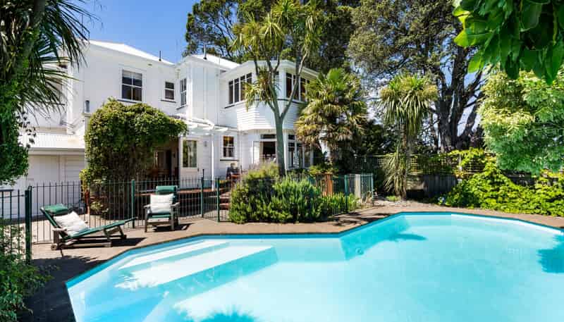 14 Elizabeth Road, Bluff Hill