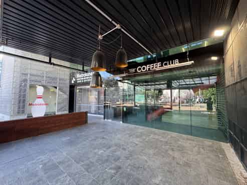 Premier Entertainment & Dining Destination in AKL