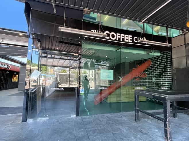 Retail and hospitality shops for lease 