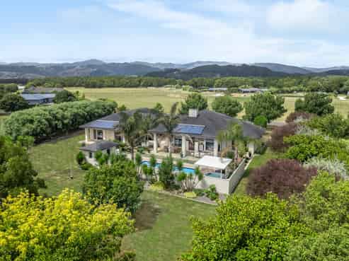 28 St Laurent Way, OHAU
