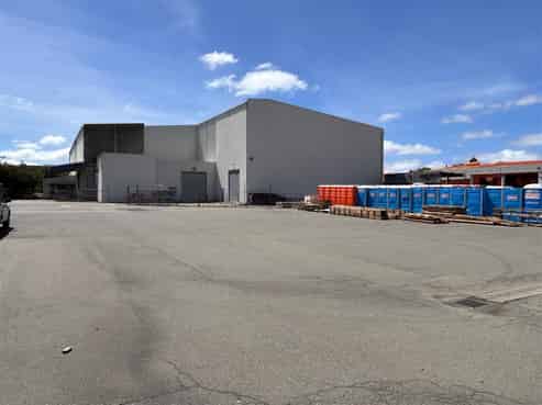  A prime commercial industrial yard opportunity