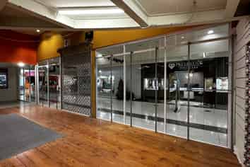 130sqm prime retail - Riccarton