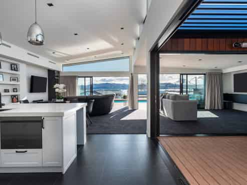 20 Kurapoto Lane, Rainbow Point