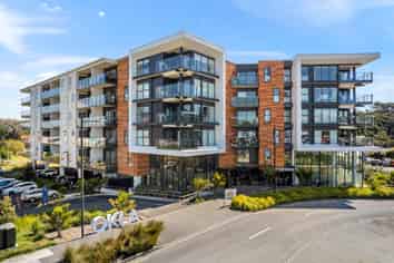 402/3 Kaipiho Lane, Albany