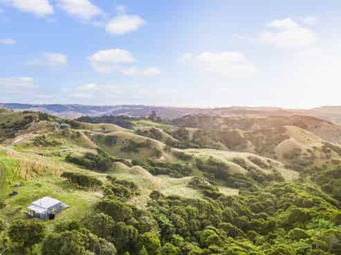 2368 Wairamarama Onewhero Road, Glen Murray