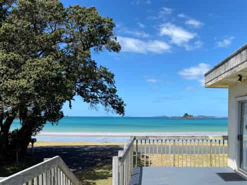 233 Oakura Road, Oakura Coast
