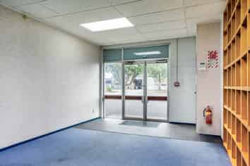 SPACIOUS OFFICE SPACE IN CENTRAL PAPAKURA
