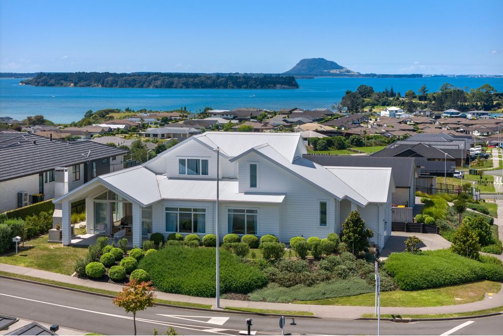 2 Goldstone Place, Omokoroa, Western Bay Of Plenty For Sale