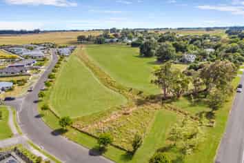 2 Barnett Drive, Marton