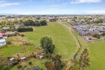 2 Barnett Drive, Marton