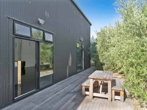 6 Daniel Street, Martinborough
