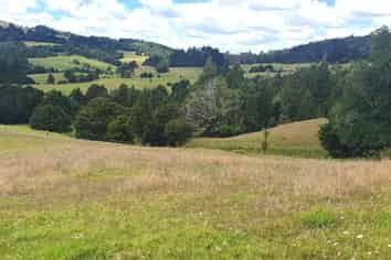 173 Monument Road, Hukerenui