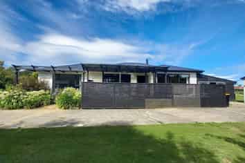 61 Half Mile Road, Tuatapere