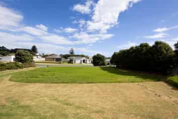 24 Sunset Drive, Baylys Beach