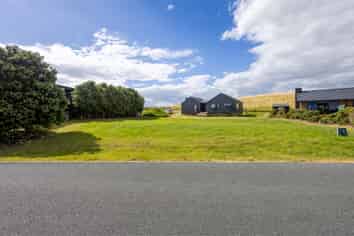 24 Sunset Drive, Baylys Beach