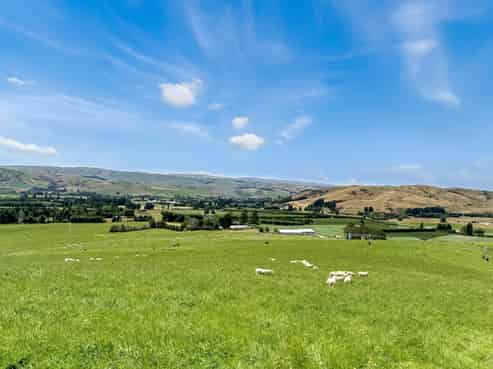 322 Dalmuir Road, Ettrick