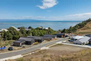 8 Ledger Road, Atawhai