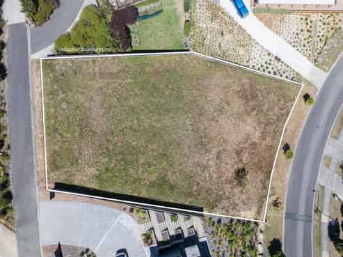 4 Bell Bird Rise, Picton