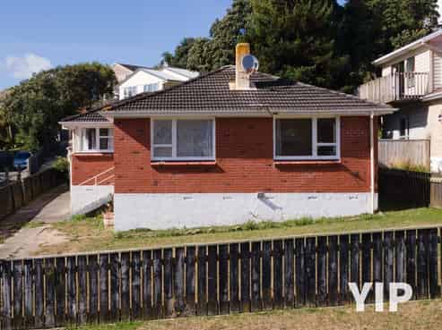 19 Mahinawa Street, Takapuwahia