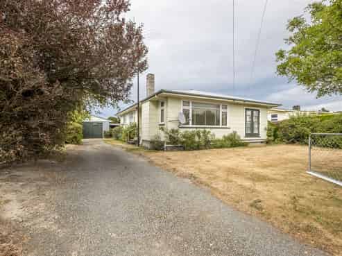 12 Quinlivan Street, Hawarden