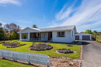 2101 Paparoa Valley Road, Paparoa