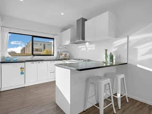 4 Artemis Way, Flat Bush