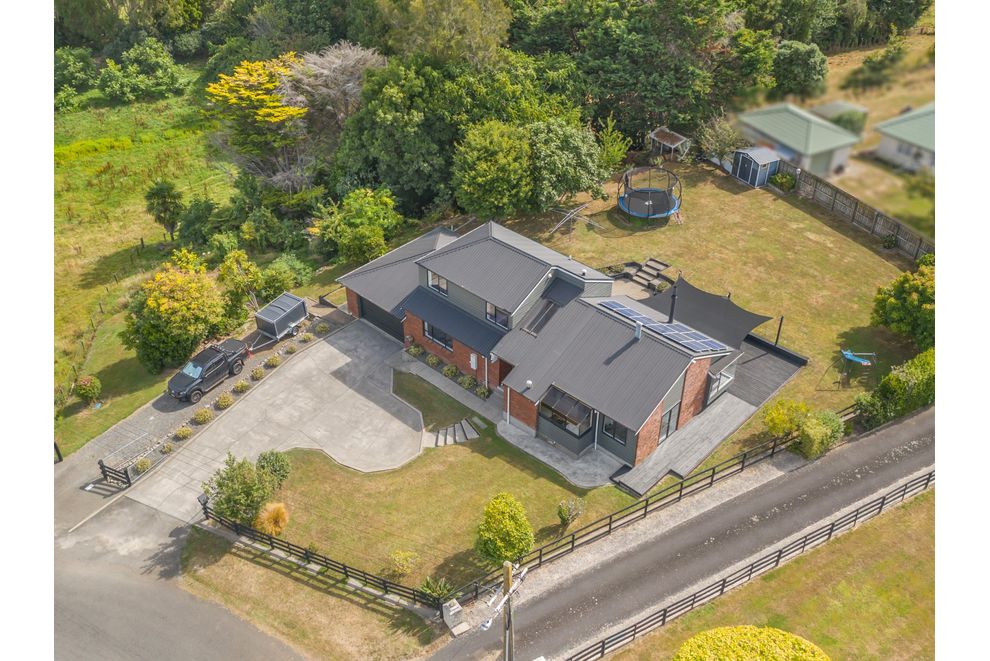 49 Gordon Place, Levin, Horowhenua For Sale realestate.co.nz