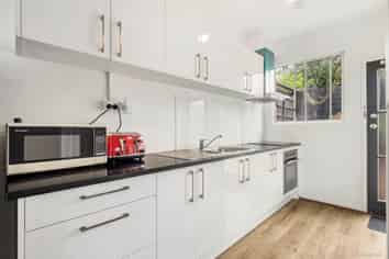 18/21 Aliford Avenue, One Tree Hill