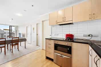 A508/176 Broadway, Newmarket