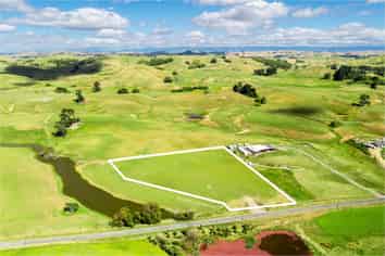 Lot 5, 78 Long Range Road, Omakere