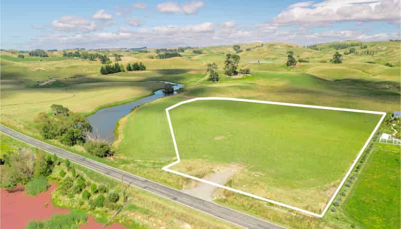 Lot 5,, 78 Long Range Road, Omakere