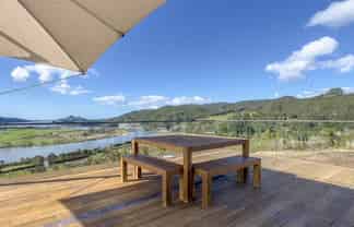 492 Hikuai Settlement Road, Pauanui