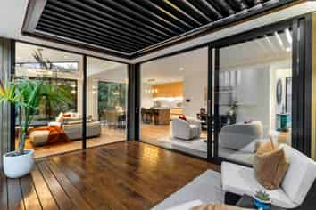 2/8 Westwood Terrace, Saint Marys Bay