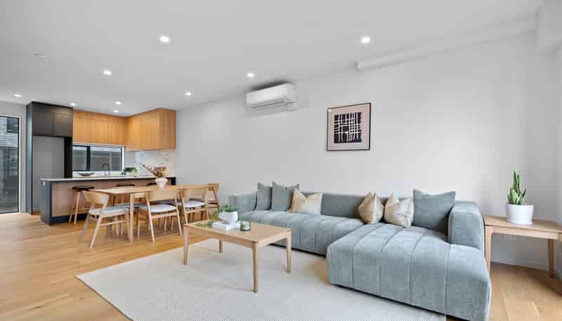 10 Meadowbank Road, Meadowbank