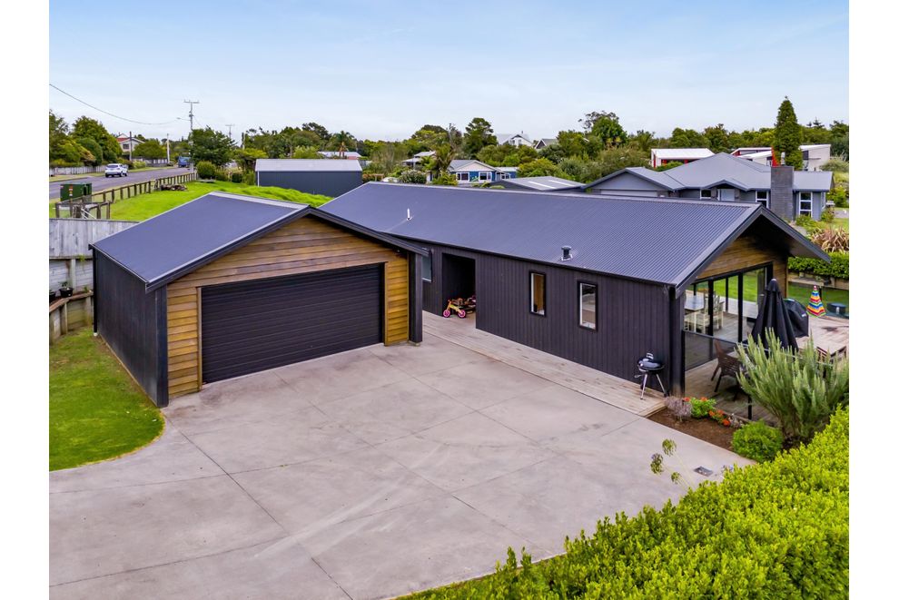 14 Takiroa Street, Urenui, New Plymouth For Sale realestate.co.nz