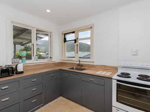 17 Nelson Quay, Cobden