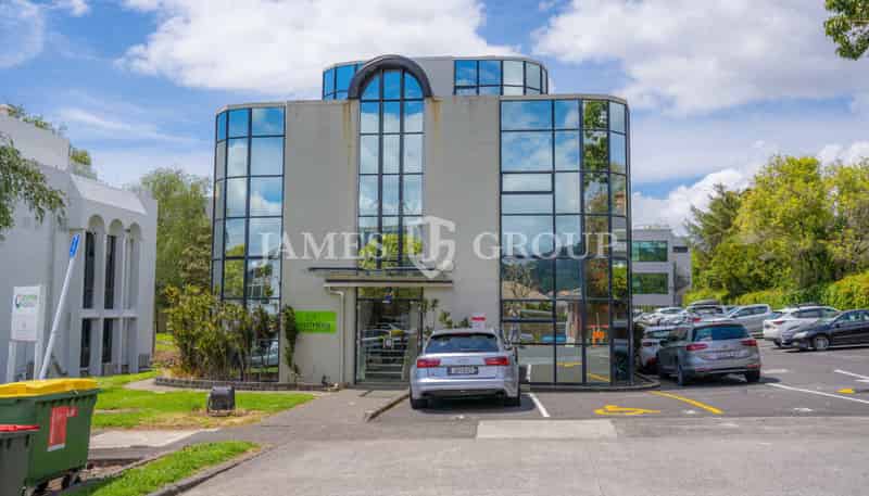 27 Great South Road, Epsom