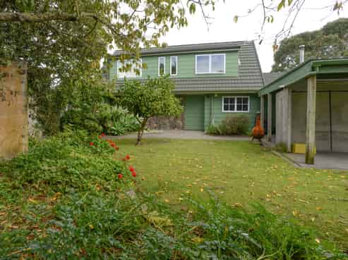 55 Watchman Road, Westshore